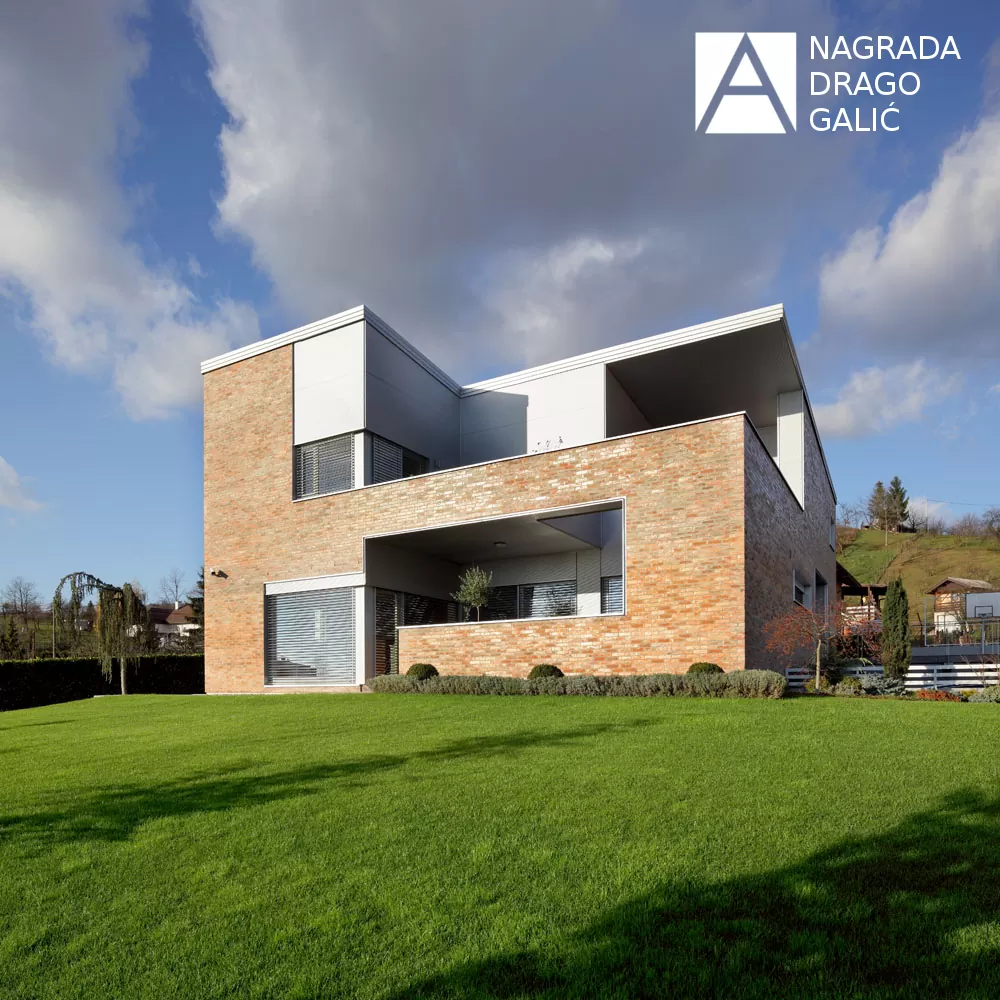 2004 Nominacija za nagradu Drago Galić za Obiteljsku kuću na Perjavici - Dva Arhitekta Zidarić