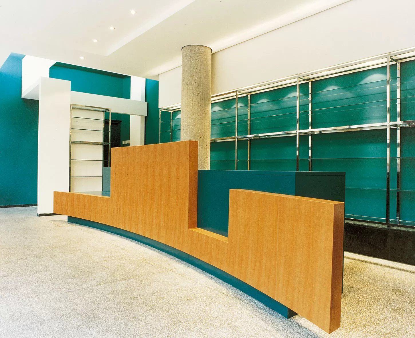 Trgovina Zri-Šport 01 - Dva Arhitekta Zidarić