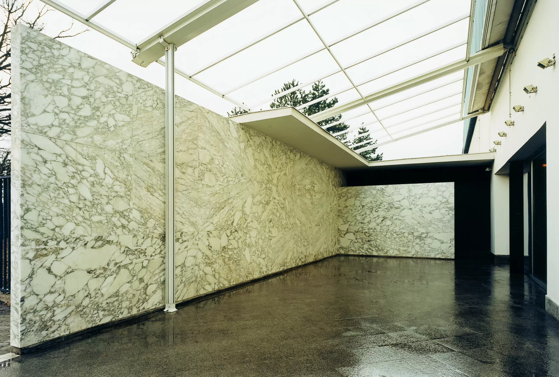 Interijer Zračne luke Zagreb 13 - Dva Arhitekta Zidarić