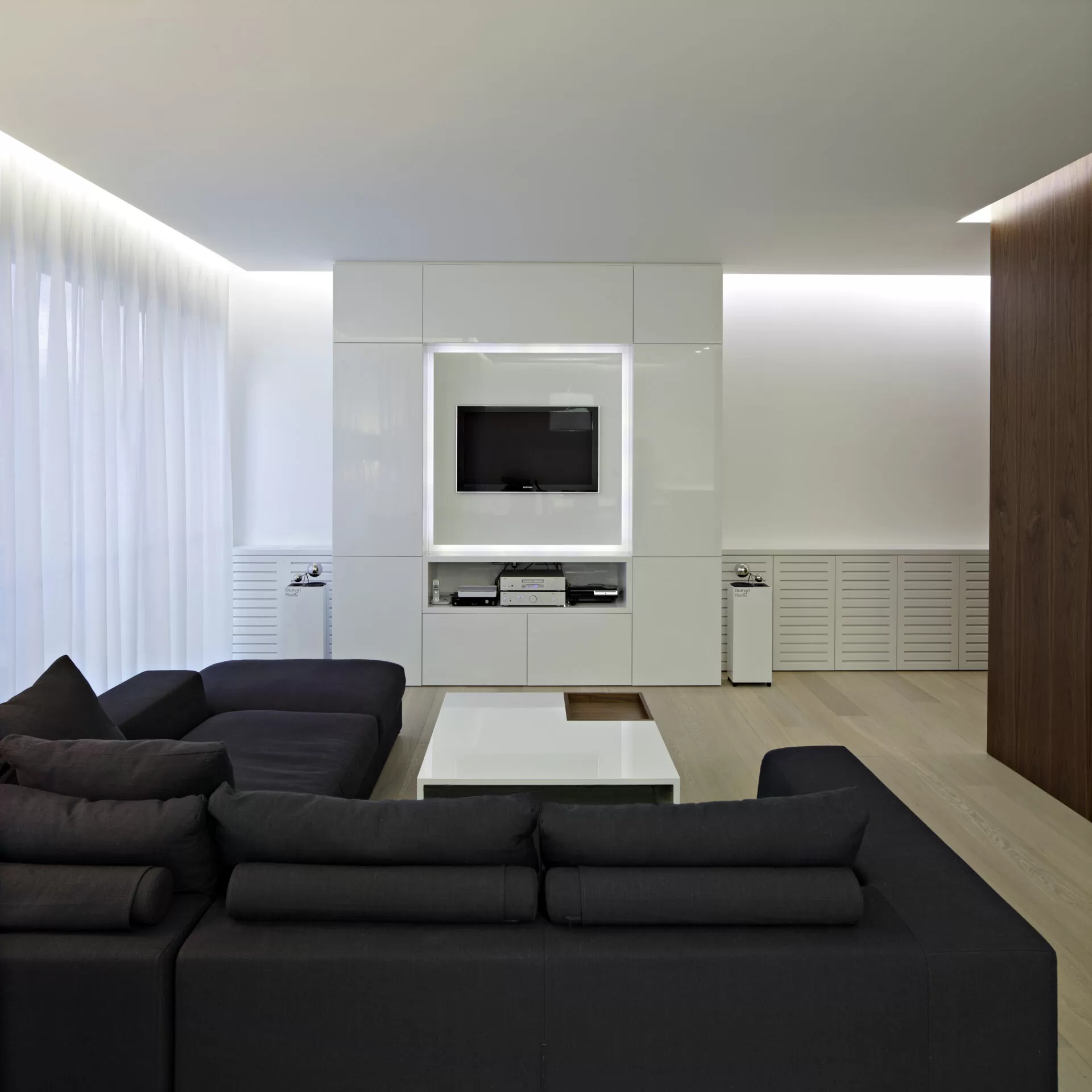 Stan Radnička 08 - Dva Arhitekta Zidarić