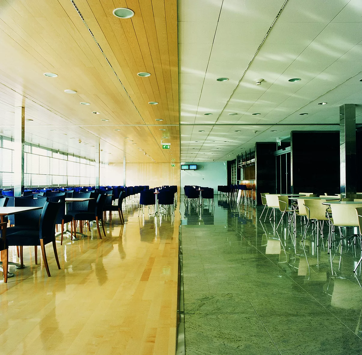 Restoran Faust Vrančić – Zračna luka Zagreb 05 - Dva Arhitekta Zidarić